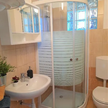 Narcisz Vendeghaz 2 Holiday home Mezokovesd