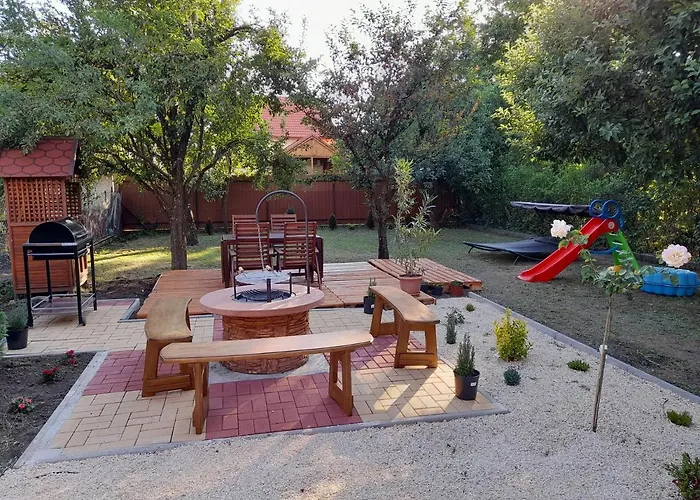 Narcisz Vendeghaz 2 בית נופש